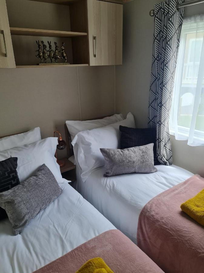 The Tiddler - Plot 101, Woodlands Lodge Retreat, New Quay, West Wales Llanina Ngoại thất bức ảnh